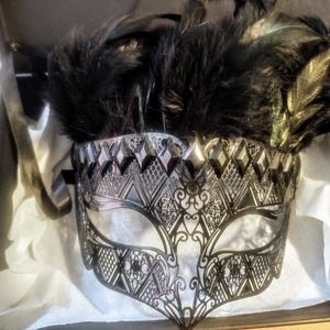 Masquerade mask